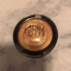 Laura Geller highlighter